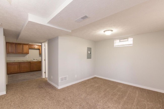 Foto del edificio - 2644B S Arlington Rd
