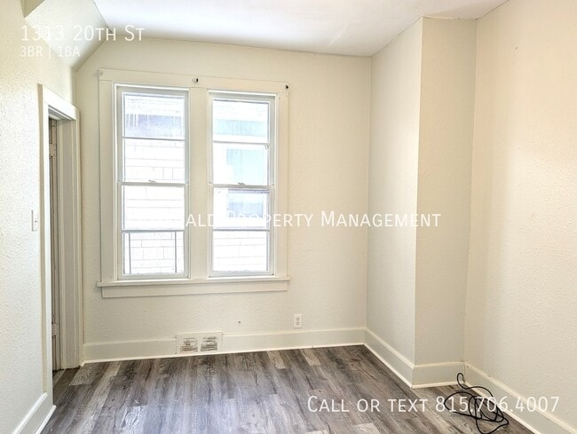 Building Photo - 1313 20th St
