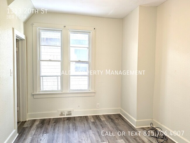 Foto del edificio - 1313 20th St