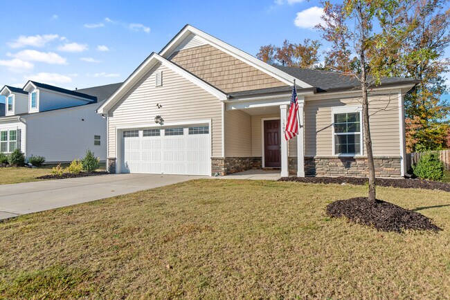 Foto del edificio - 2509 Heathland Farm Dr