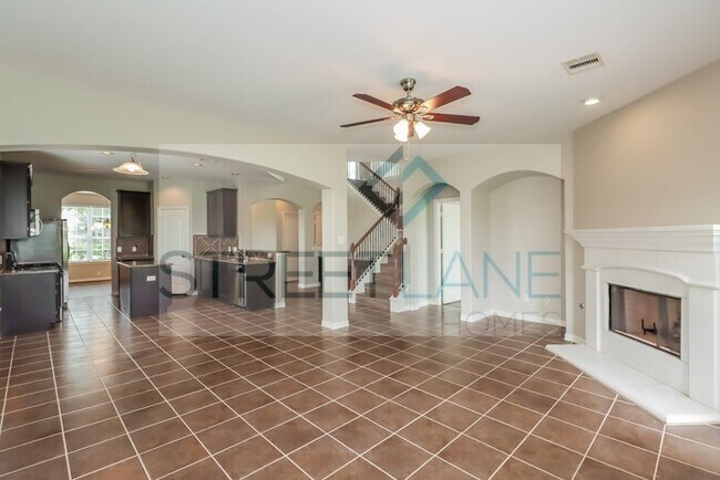 Foto del edificio - REDUCED!