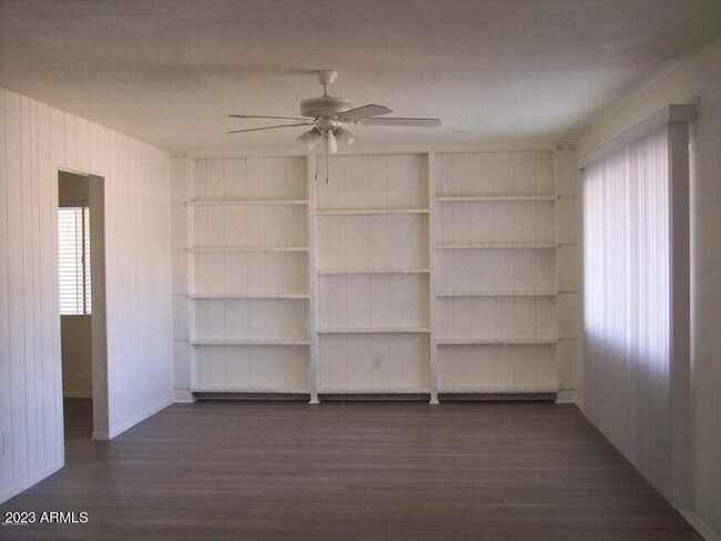 Foto del edificio - 8213 E Northland Dr