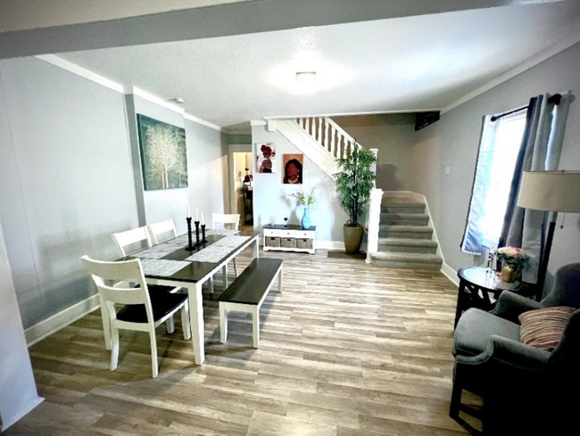 Building Photo - 3004 E Michigan St