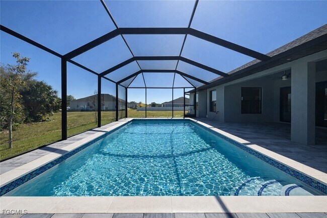 Building Photo - 3545 NW 41st Ave