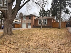 Building Photo - 9 Gladiator Rd