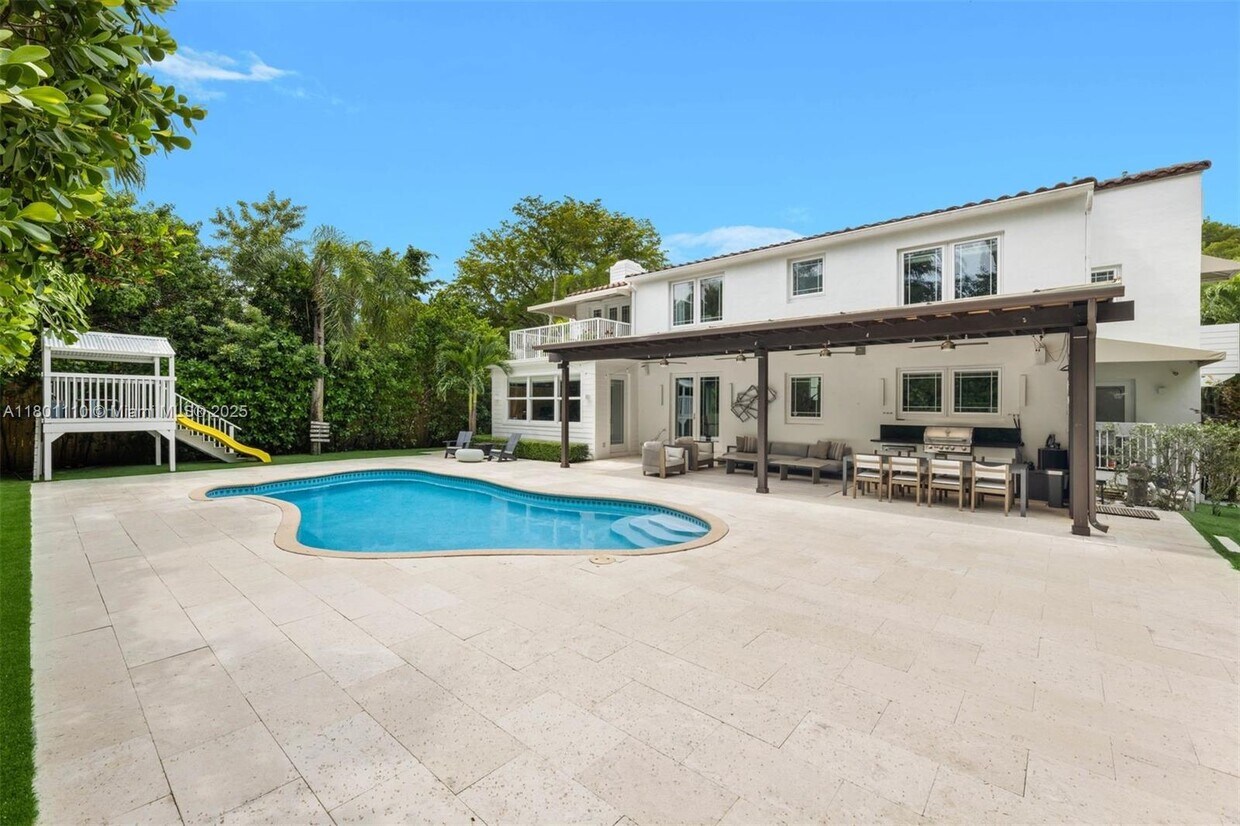 Foto principal - 4469 Alton Rd