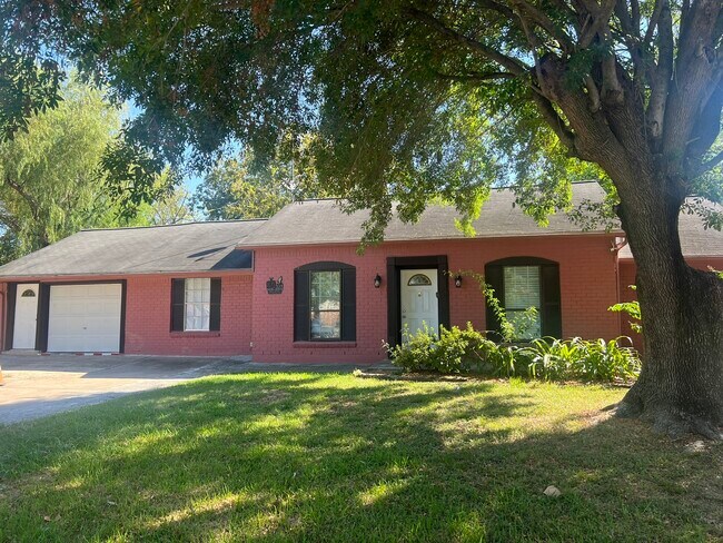 Foto del edificio - 9314 Valley Stream