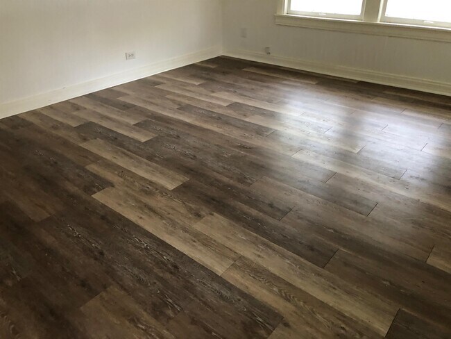 Foto del edificio - 1207 Greenville St