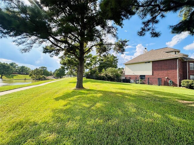 Building Photo - 9207 Abbey Chase Ln