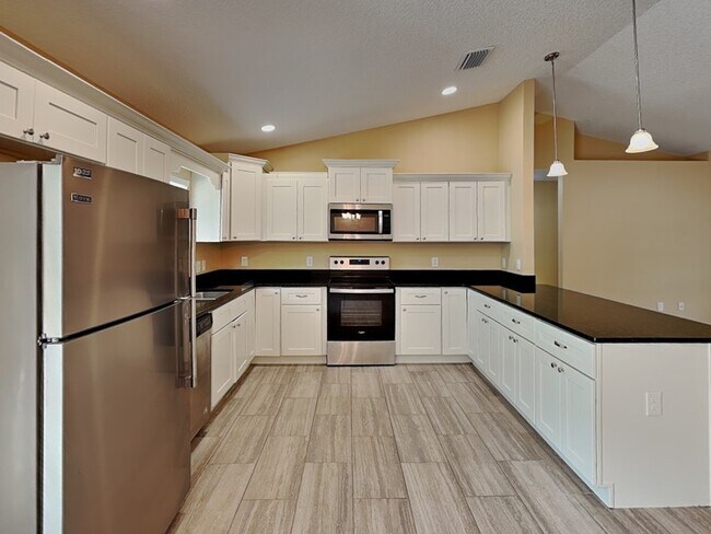 Foto del edificio - 3732 W Wilburton Dr