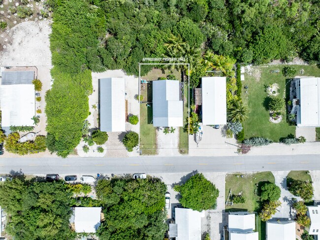 Foto del edificio - 29283 Coconut Palm Dr