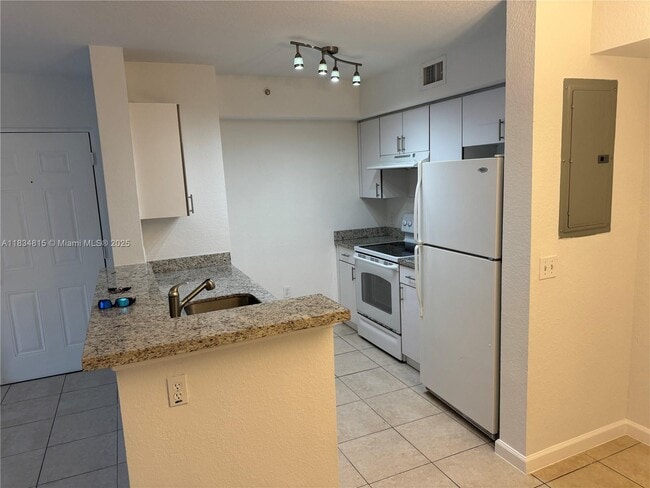 Building Photo - 15410 SW 284th St