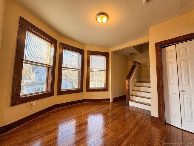 Foto del edificio - 455 Huntington St