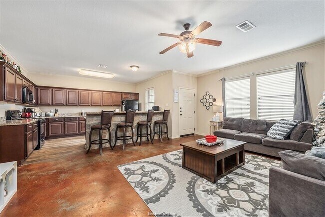 Foto del edificio - 3312 Wakewell Ct