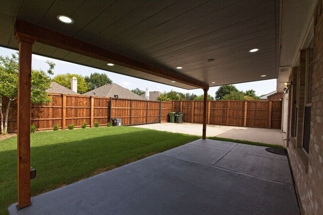 Photo - 9220 Norman Dr House