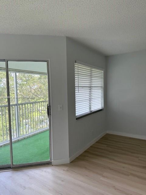 Foto del edificio - 1001 SW 128th Terrace
