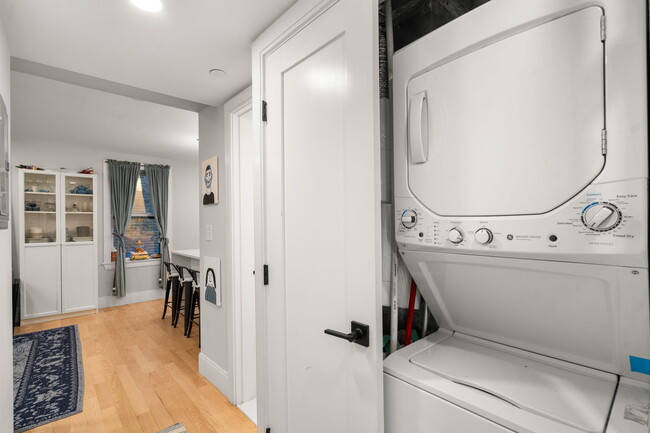 Foto del edificio - 10 Lamson Ct