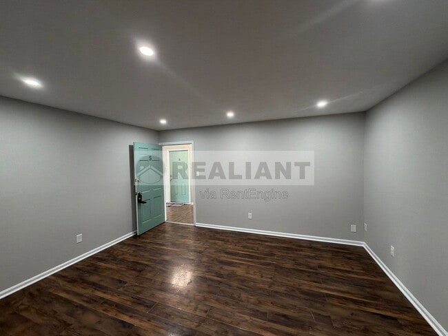 Photo - 208 Lakeshore Drive Apartment