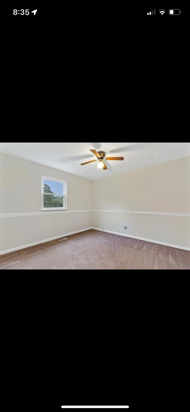 Building Photo - 4383 Twin Creek Dr NE