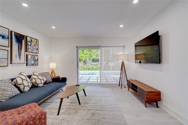 Foto del edificio - 7528 Buccaneer Ave