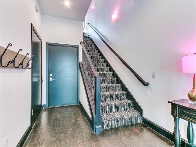 Foto del edificio - 115 NE 3rd St