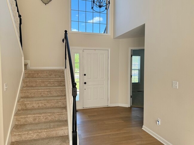 Building Photo - 603 E Castlebury Cir