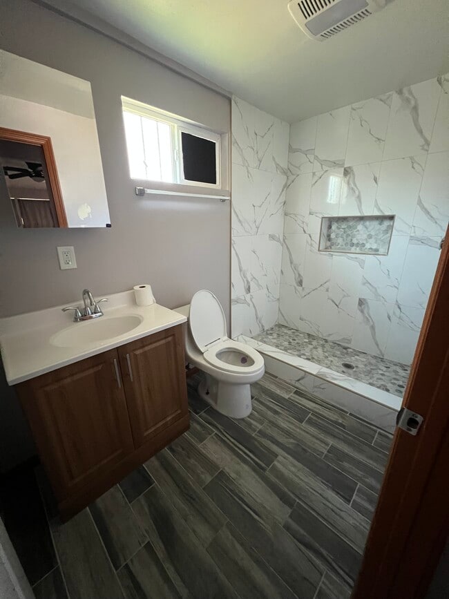 Photo - 126 W 71st St Apartment