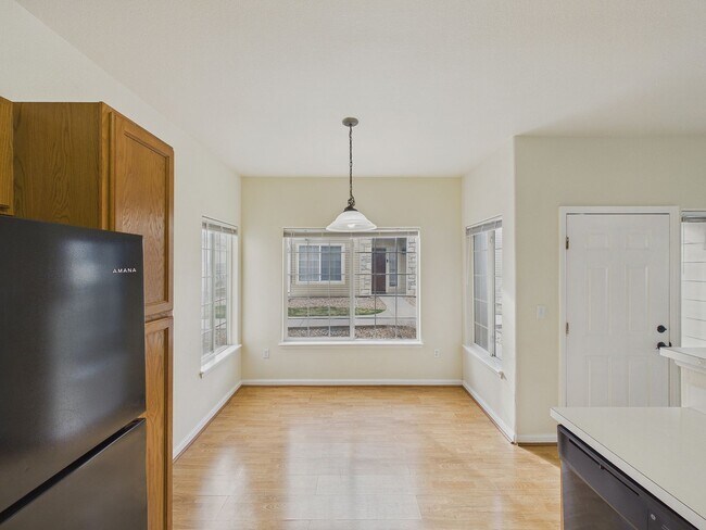 Foto del edificio - Gated Community with Pool & Clubhouse