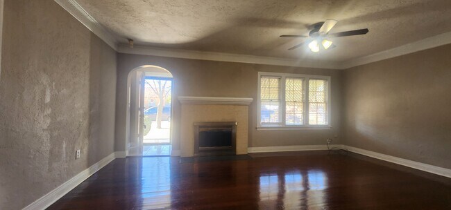 Foto del edificio - 705 NW 13th St