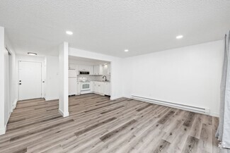 Building Photo - 1515 N Bowdish Rd