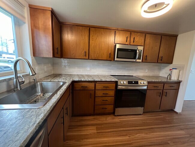 Foto del edificio - 1045 S 3rd Ave