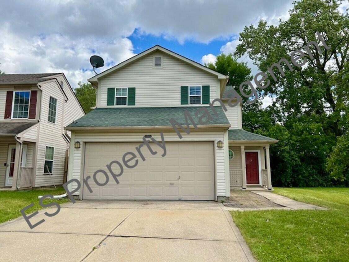 Primary Photo - Gorgeous Updated 3 Bedroom 2.5 Bathroom Tw...