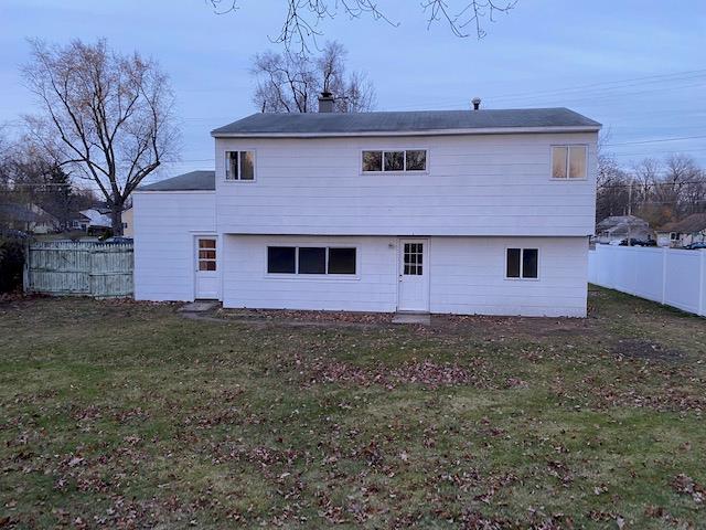 Building Photo - 5 Appletree Dr