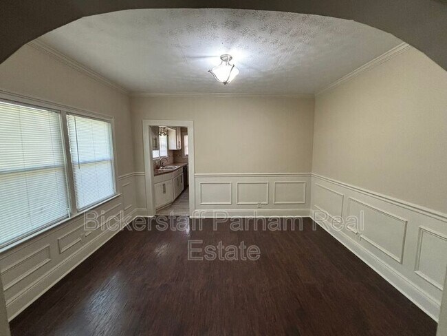 Foto del edificio - 2104 Avalon Rd