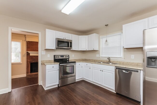 Foto del edificio - 5344 Evanshire Dr