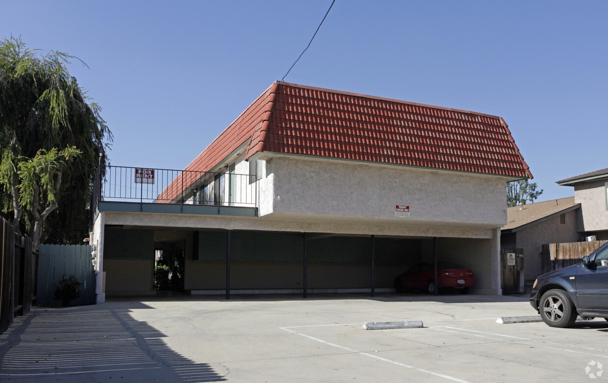 Building Photo - 162 Linda Way