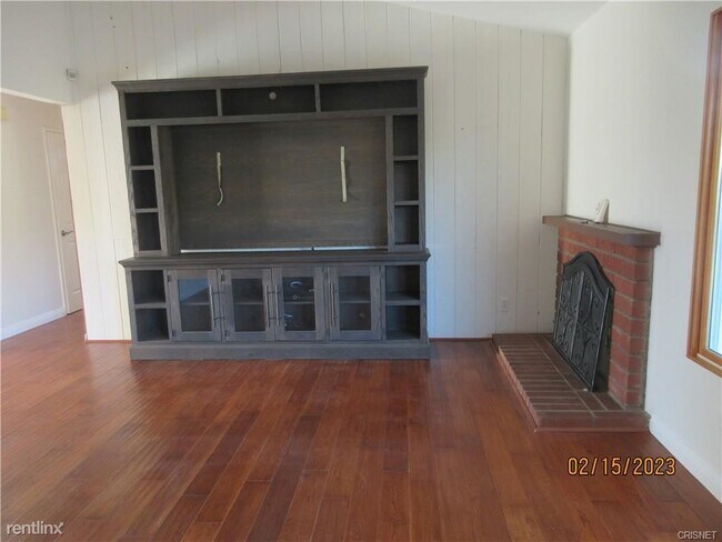 Foto del edificio - 3 br, 1.5 bath House - 18865 Brymer Ct