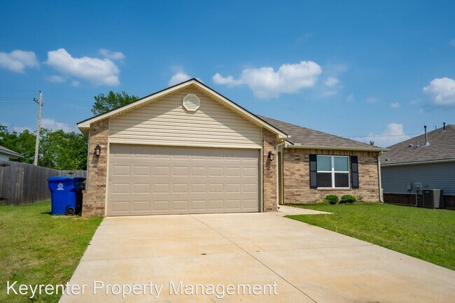 Building Photo - 3 br, 2 bath House - 1529 S 31st St
