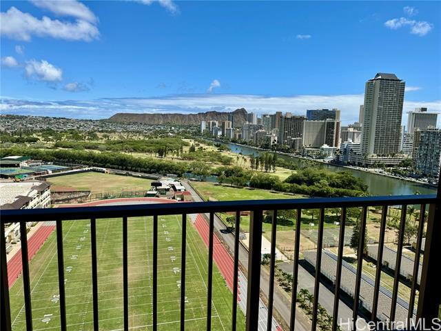Building Photo - 2444 Hihiwai St