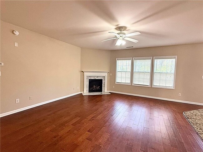 Building Photo - 3334 Star Pine Ct