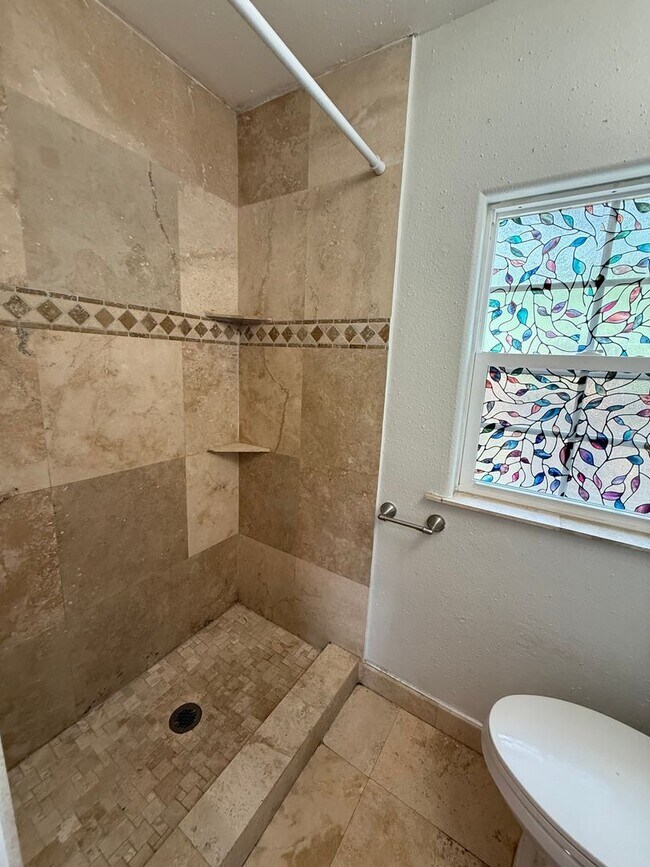 Foto del edificio - 1 Bedroom 1 Bathroom with WD