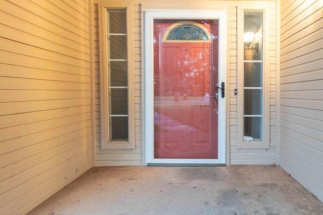 Photo - 10501 NW 45th St House