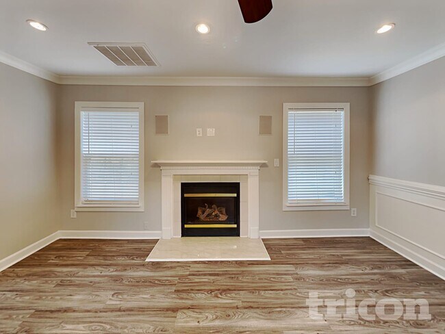 Foto del edificio - 7633 Lady Liberty Ln