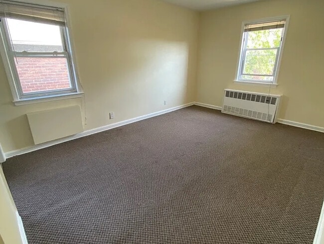 Master bedroom - 15470 20th Rd