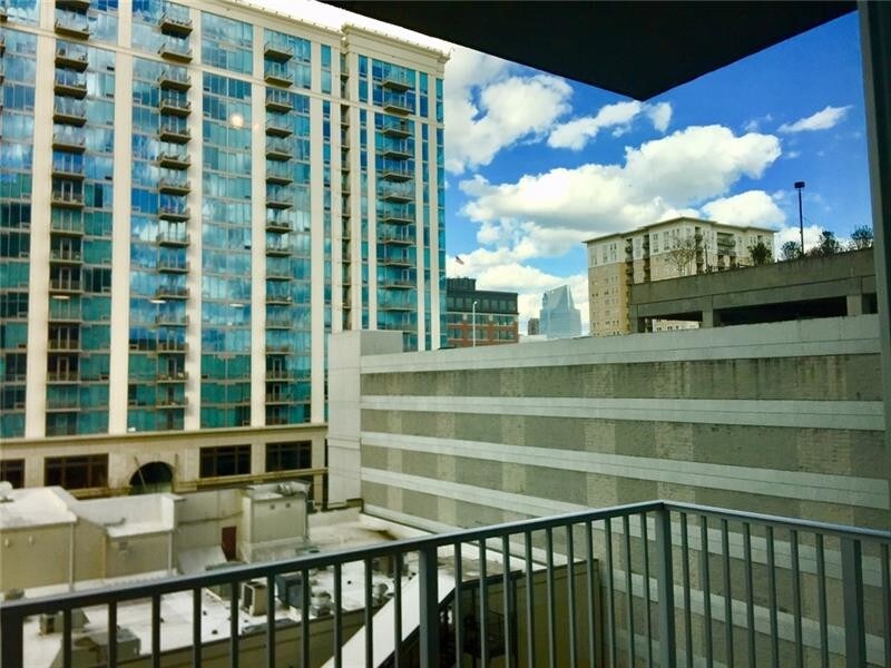 250 Pharr Rd NE Unit 805, Atlanta, GA 30305 Condo for Rent in Atlanta