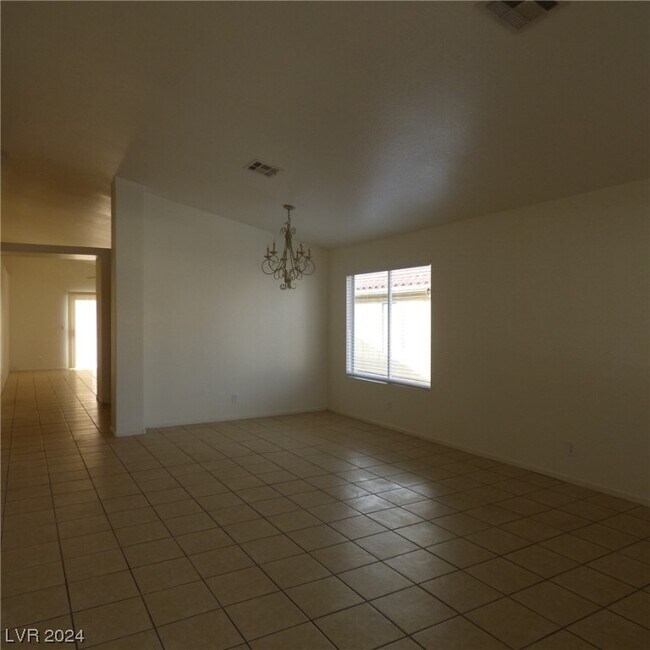 Foto del edificio - 3931 McGregor Way