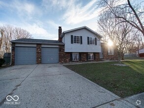 Building Photo - 5835 Pemberly Dr