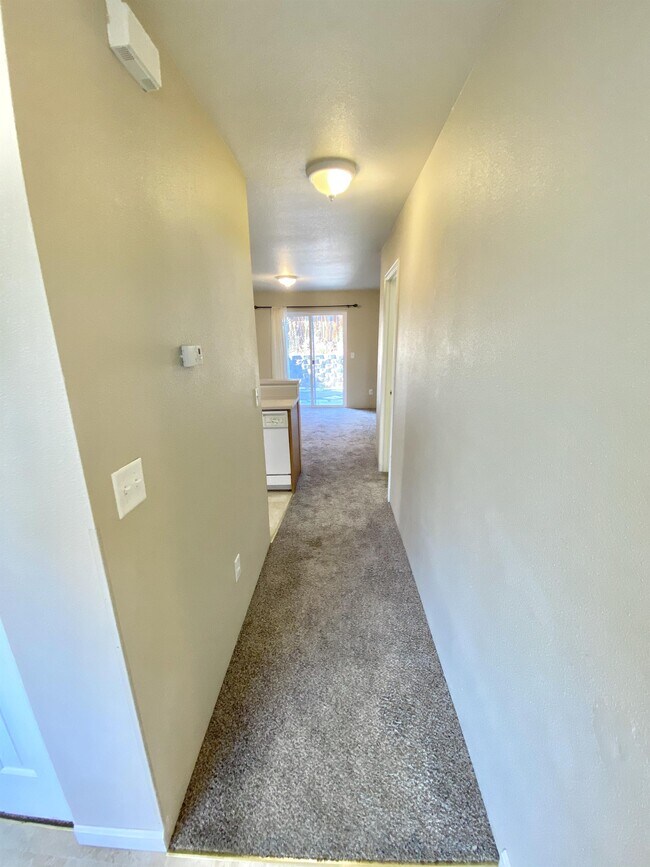 Foto del edificio - 2030 Brookhurst St