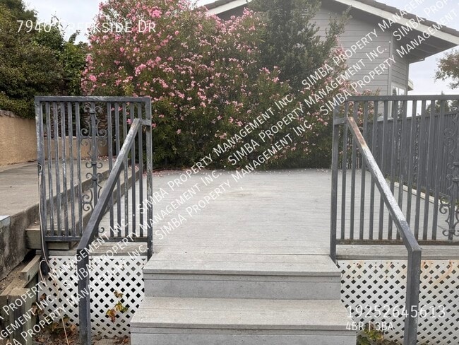 Photo - 7940 Creekside Dr Apartment