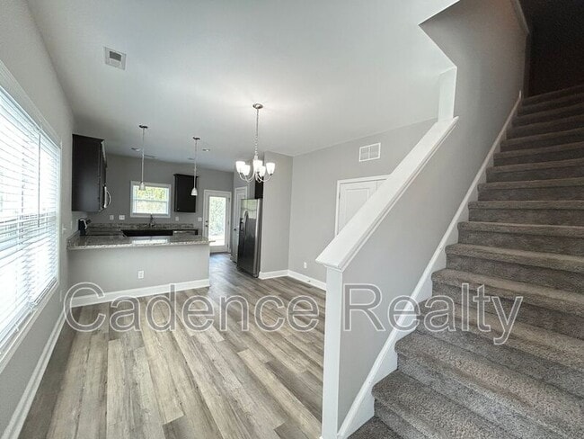 Building Photo - 1543 Grey Cliff Run